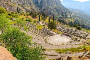 Delphi tour